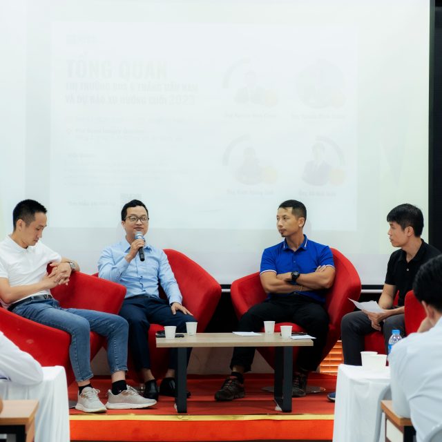 CHỦ TỊCH QUỸ ĐẦU TƯ REAL CAPITAL THAM DỰ SỰ KIỆN CỦA CLB BĐS DÒNG TIỀN RECC VỚI CƯƠNG VỊ DIỄN GIẢ